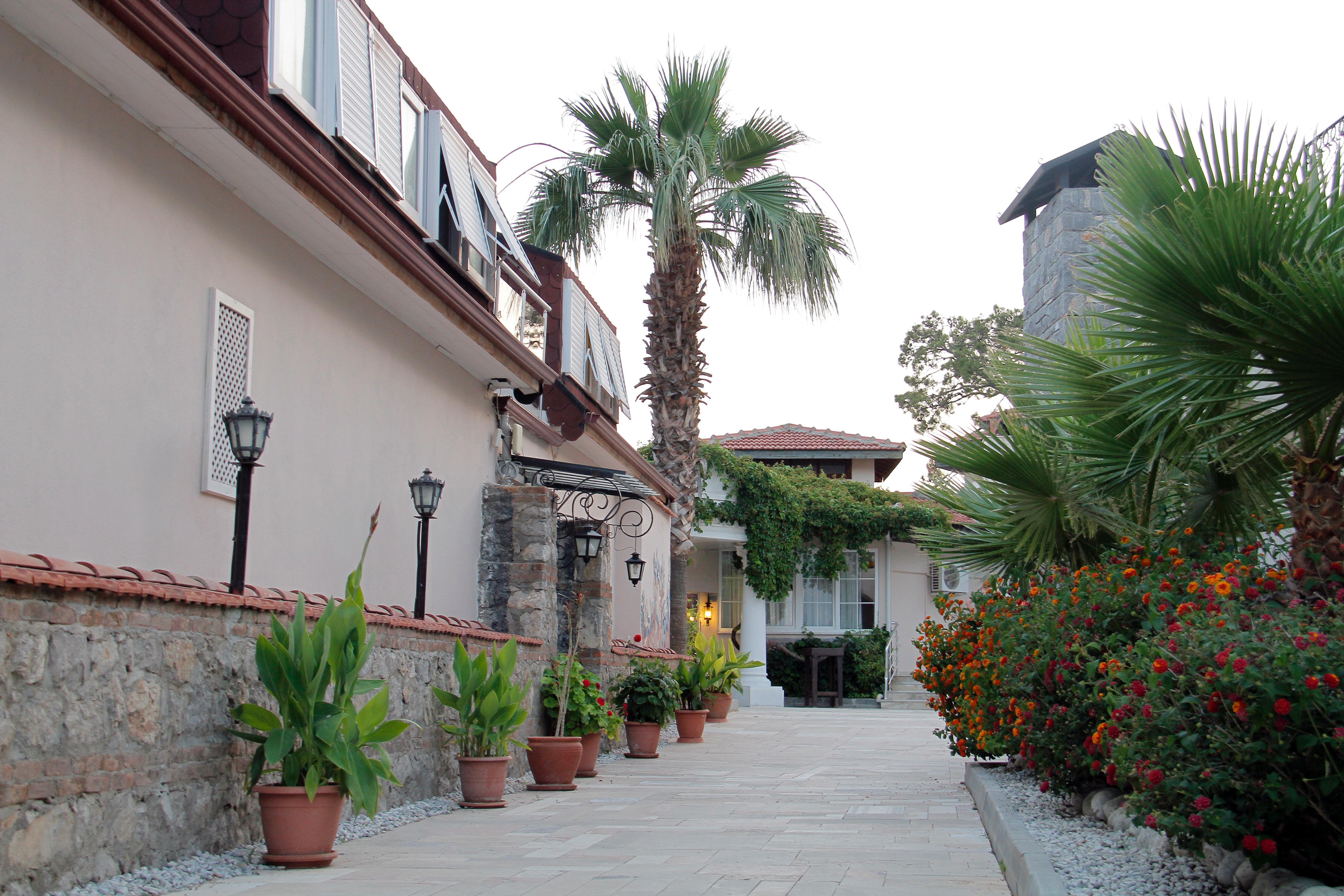אולודניץ Nicholas Park Hotel מראה חיצוני תמונה