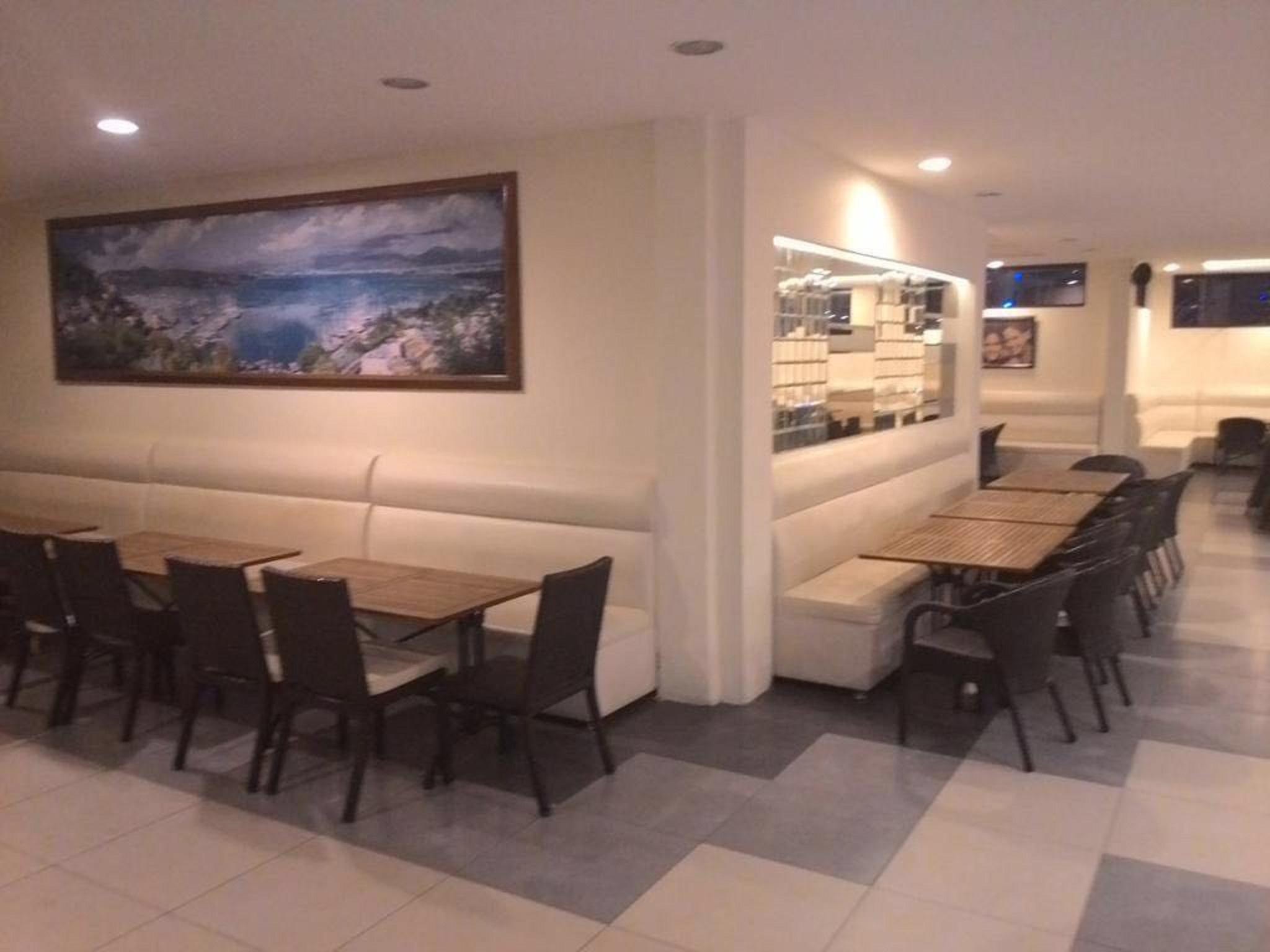 אולודניץ Nicholas Park Hotel מראה חיצוני תמונה