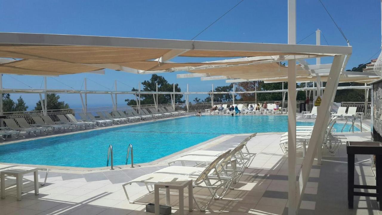 אולודניץ Nicholas Park Hotel מראה חיצוני תמונה