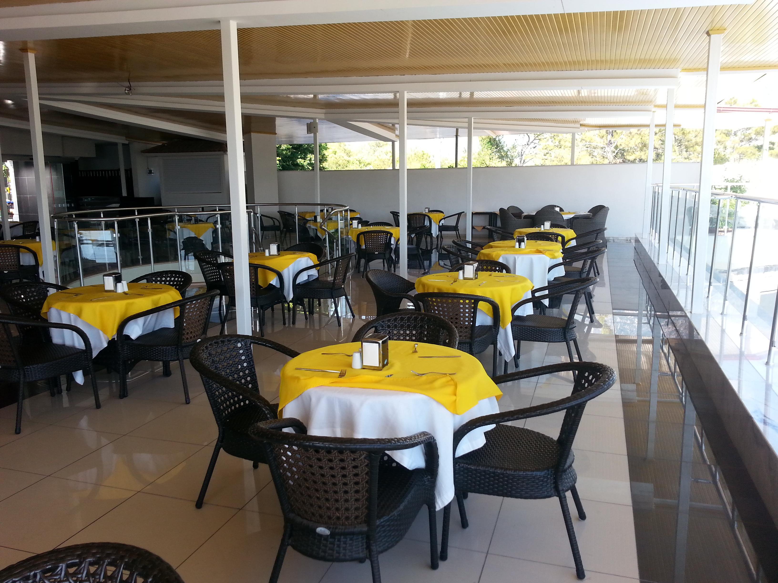 אולודניץ Nicholas Park Hotel מראה חיצוני תמונה