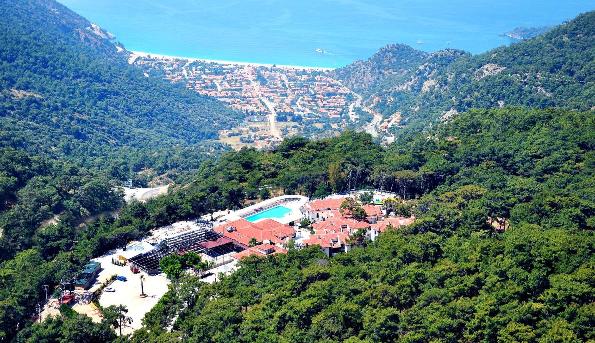 אולודניץ Nicholas Park Hotel מראה חיצוני תמונה